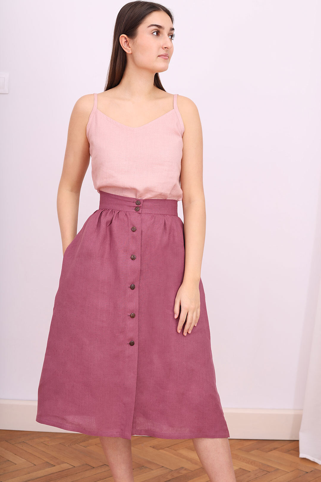 Hemp skirt with buttons